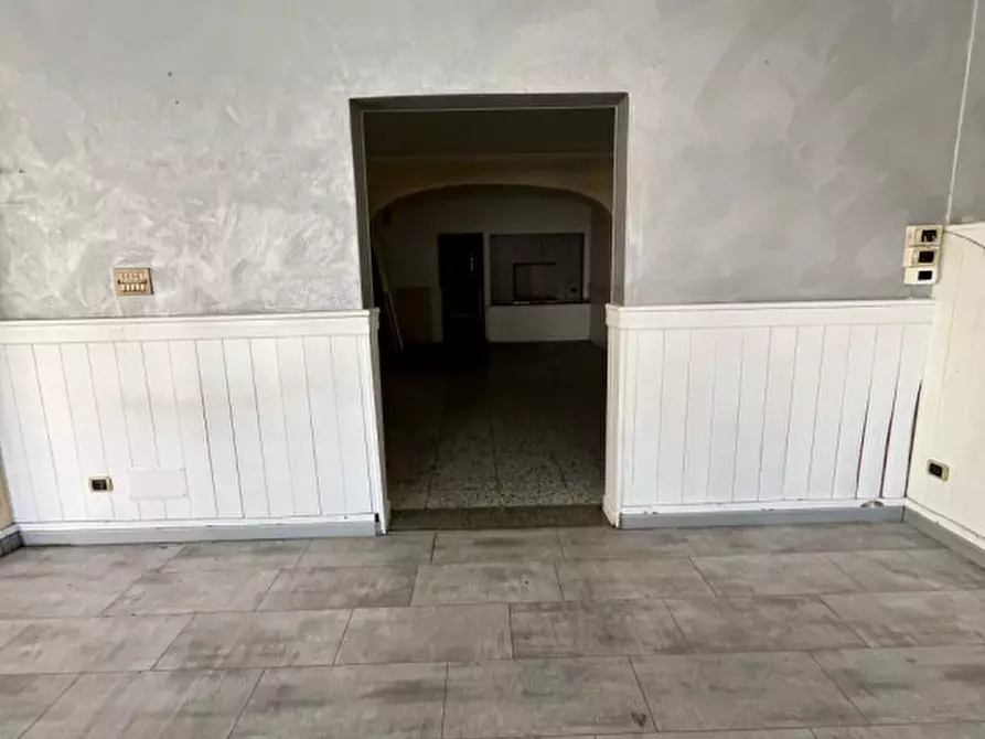 Immagine 15 di Attività commerciale in vendita  in VIA ROMA a Olbia