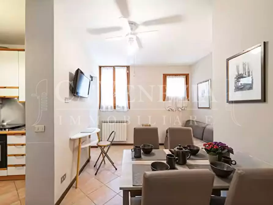 Immagine 4 di Appartamento in vendita  a Venezia