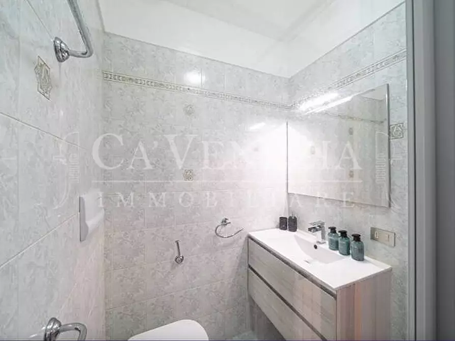 Immagine 14 di Appartamento in vendita  a Venezia