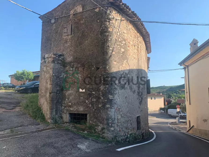 Immagine 6 di Rustico / casale in vendita  in Via Costeggiola a Soave