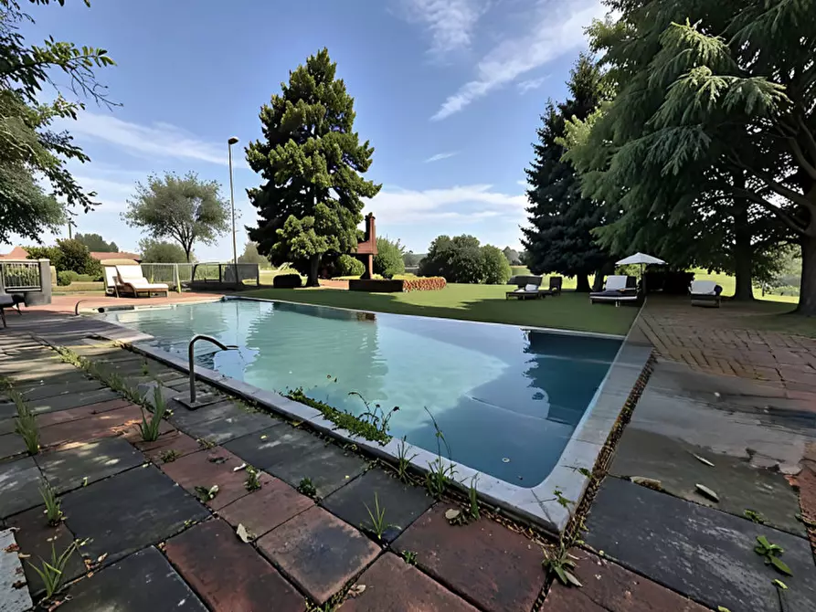 Immagine 1 di Villa in vendita  in Via Povegliano a Povegliano