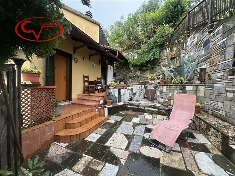 Immagine 3 di Casa bifamiliare in vendita  in Strada Comunale delle Cave a Terranuova Bracciolini