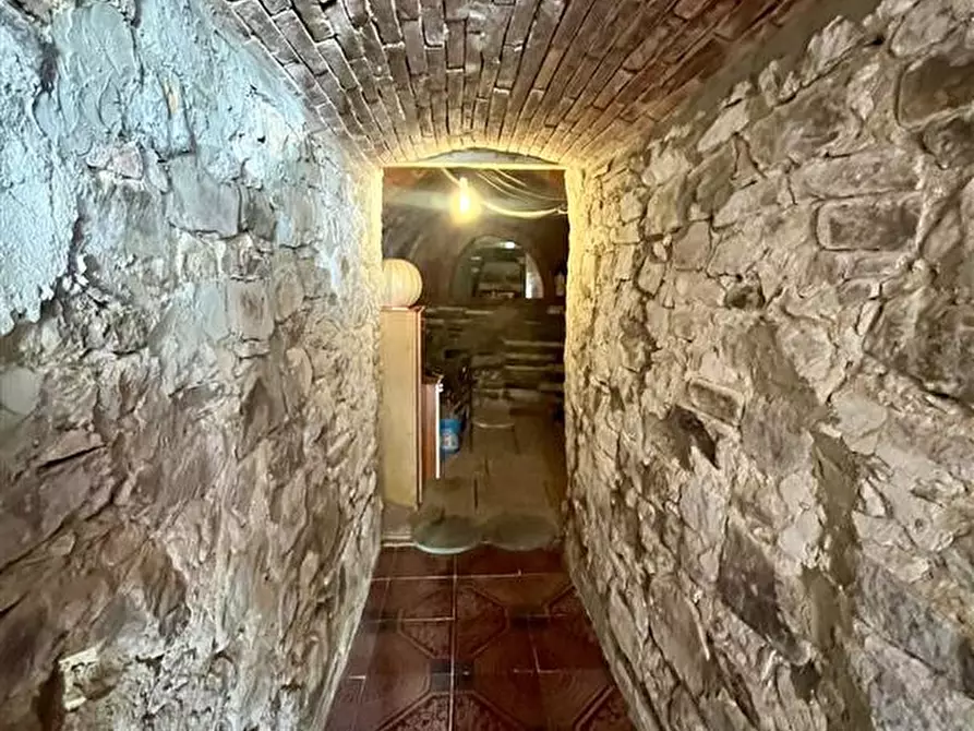 Immagine 32 di Casa bifamiliare in vendita  in Strada Comunale delle Cave a Terranuova Bracciolini
