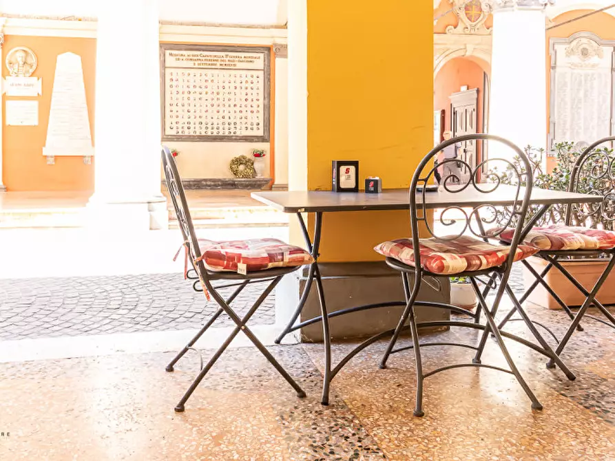 Immagine 22 di Negozio in vendita  in via Libertà a Medicina