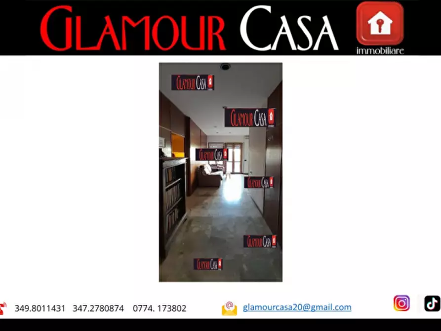 Immagine 3 di Appartamento in vendita  in Via Guido Guinizelli a Roma