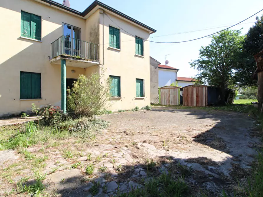 Immagine 2 di Casa indipendente in vendita  a Monselice