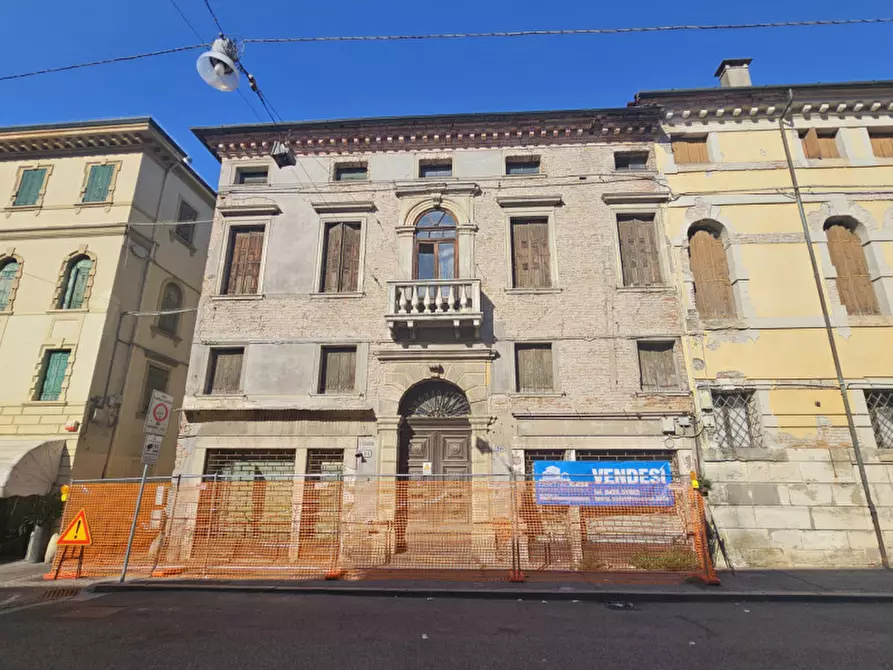 Immagine 6 di Palazzo in vendita  in VIA GIOVANNI MIANI a Rovigo