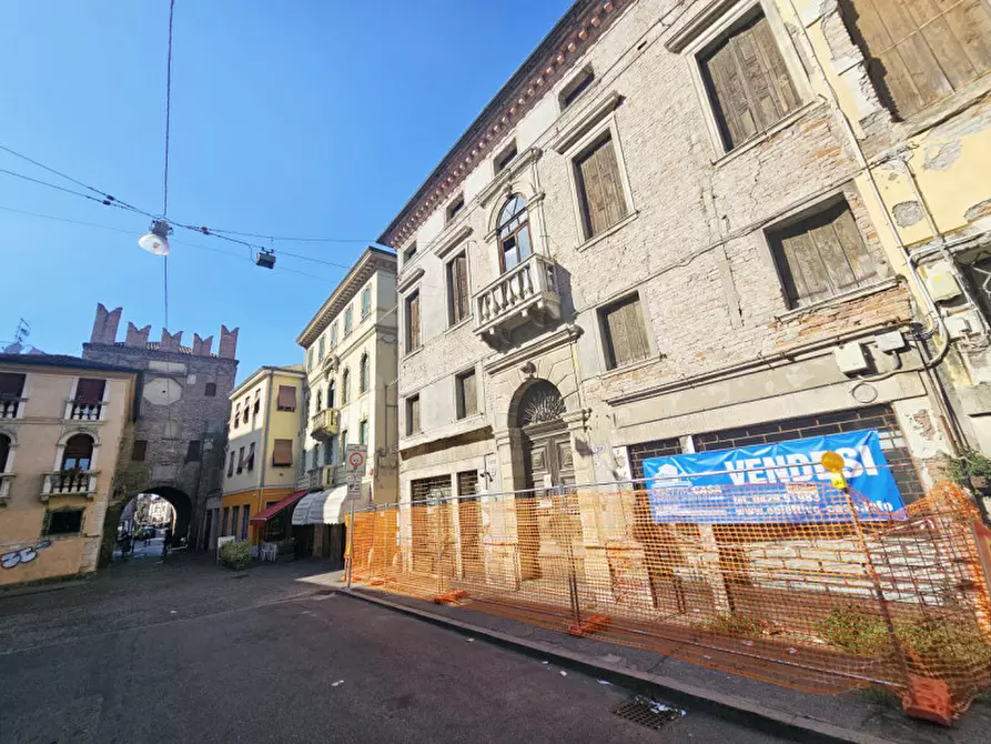 Immagine 12 di Palazzo in vendita  in VIA GIOVANNI MIANI a Rovigo