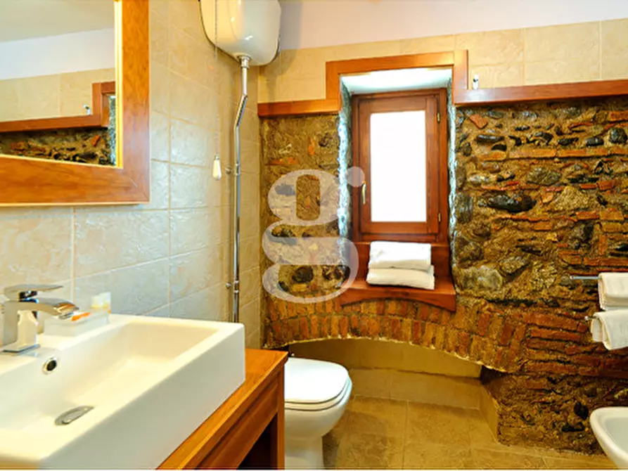 Immagine 12 di Bed & Breakfast in vendita  in VIA FULCI, 141 a Milazzo