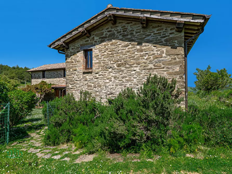 Immagine 28 di Rustico / casale in vendita  in Frazione Santa Cristina 21 a Gubbio