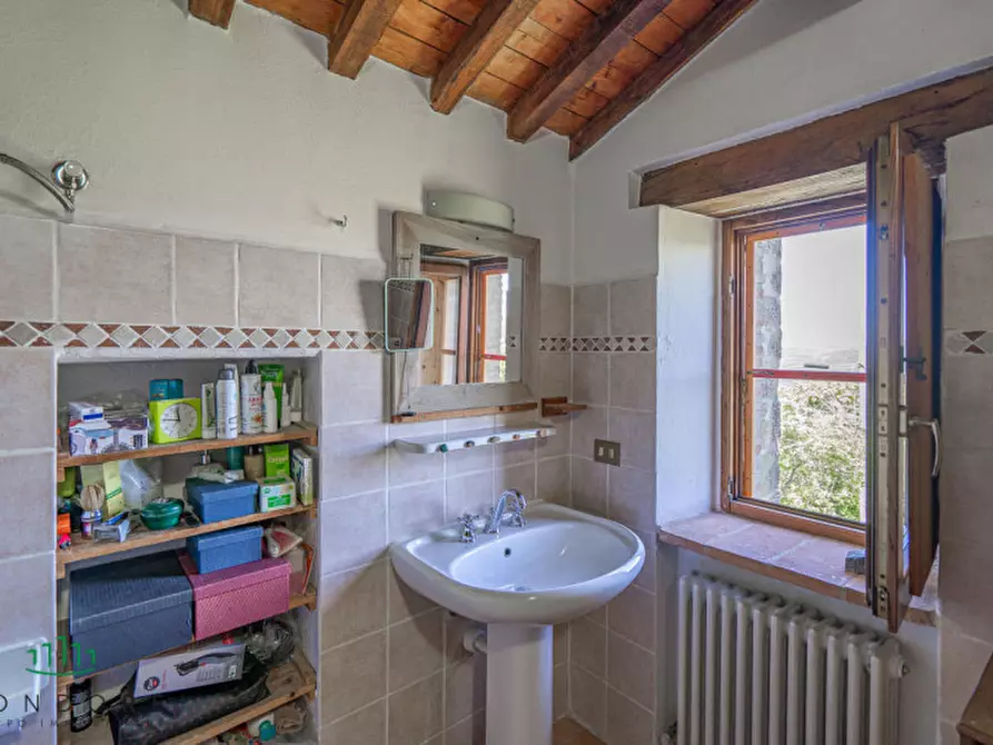 Immagine 30 di Rustico / casale in vendita  in Frazione Santa Cristina 21 a Gubbio