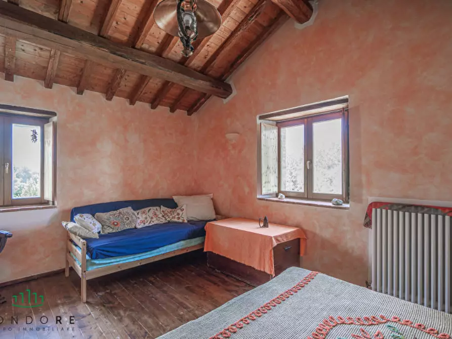 Immagine 39 di Rustico / casale in vendita  in Frazione Santa Cristina 21 a Gubbio