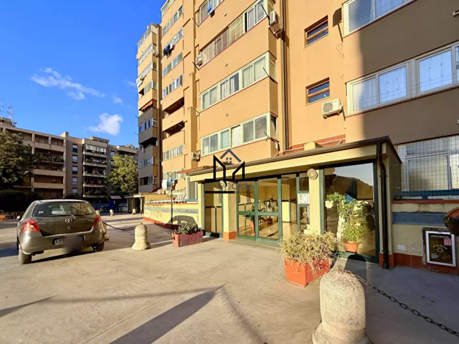 Immagine 1 di Appartamento in vendita  a Palermo