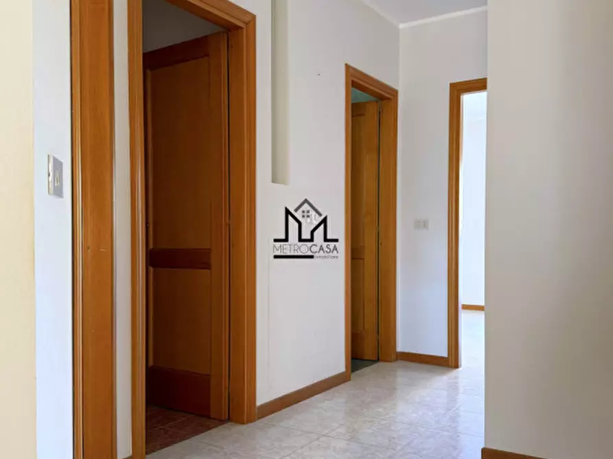 Immagine 13 di Appartamento in vendita  a Palermo