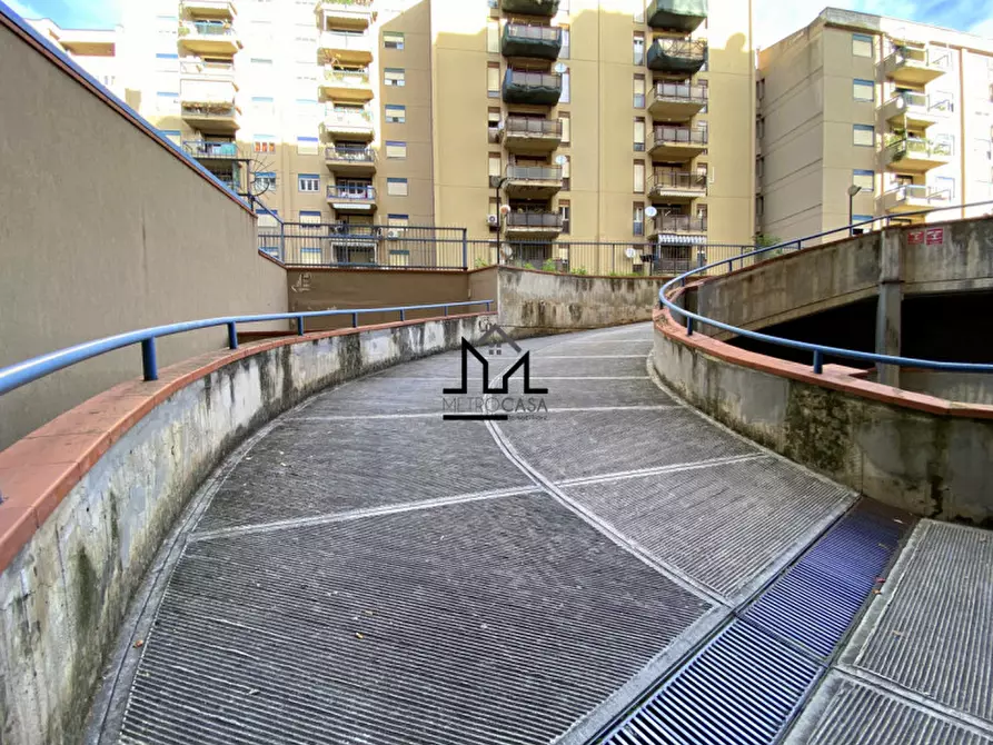 Immagine 26 di Appartamento in vendita  a Palermo