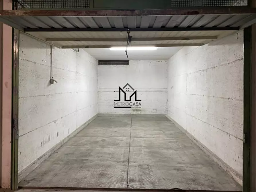 Immagine 31 di Appartamento in vendita  a Palermo