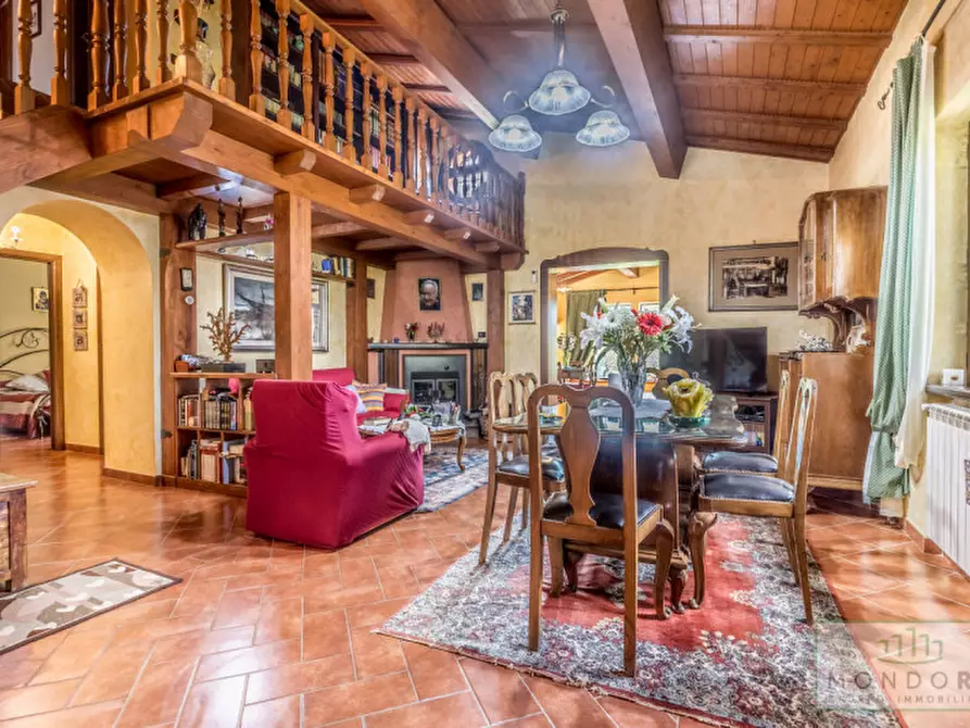 Immagine 9 di Villa in vendita  in via Vecchia di Velletri 33 a Grottaferrata