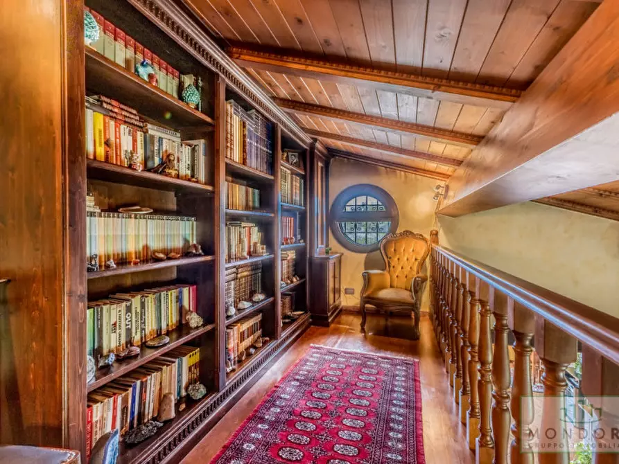 Immagine 21 di Villa in vendita  in via Vecchia di Velletri 33 a Grottaferrata