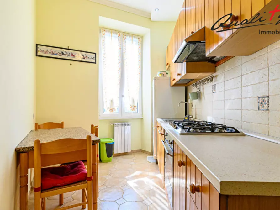 Immagine 11 di Appartamento in vendita  in Via Casilina a Roma