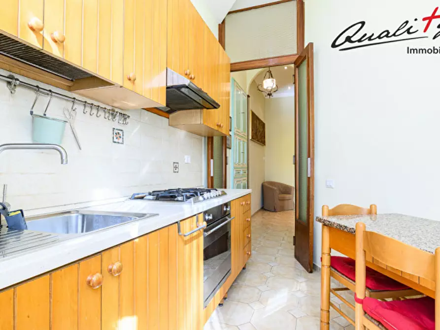 Immagine 12 di Appartamento in vendita  in Via Casilina a Roma