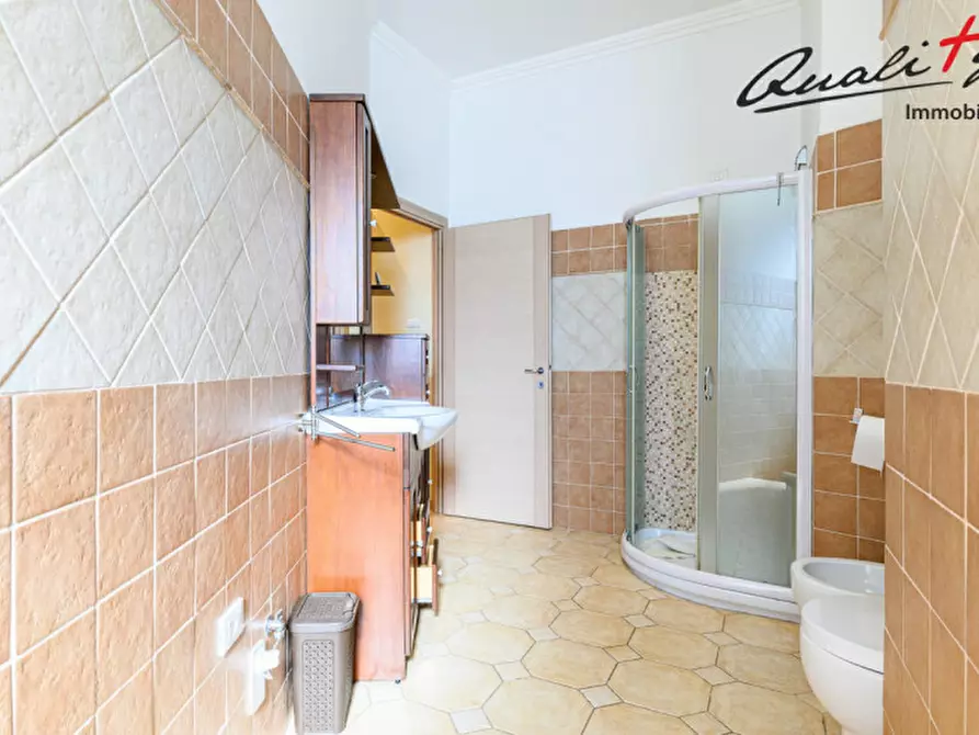 Immagine 21 di Appartamento in vendita  in Via Casilina a Roma