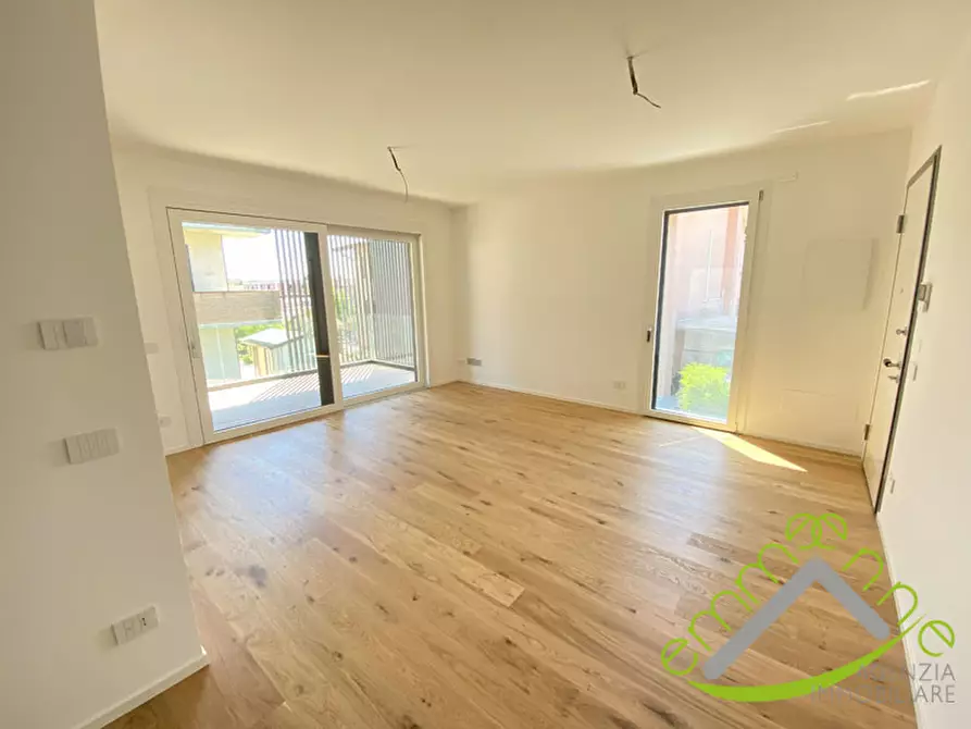 Immagine 1 di Appartamento in vendita  in via parolini a Camponogara