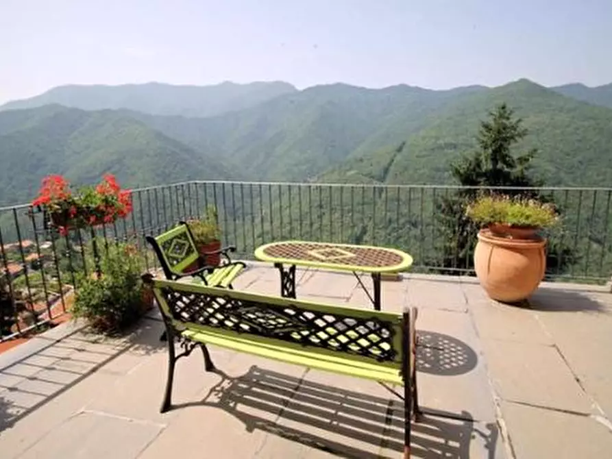 Immagine 5 di Appartamento in vendita  in LARGO GENERALE TAMAGNI a Triora