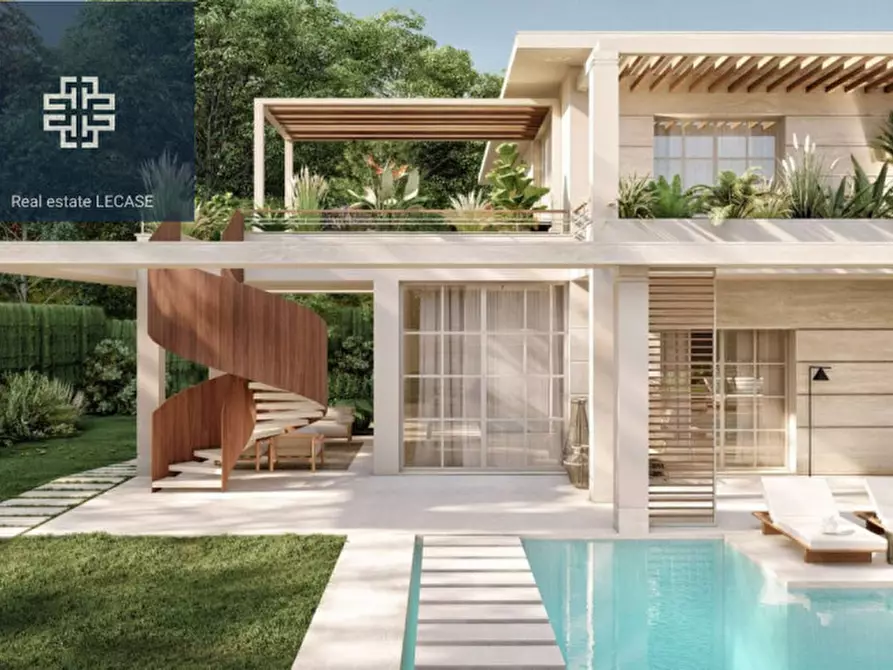 Immagine 3 di Villa in vendita  in Via Fratelli Cervi a Forte Dei Marmi