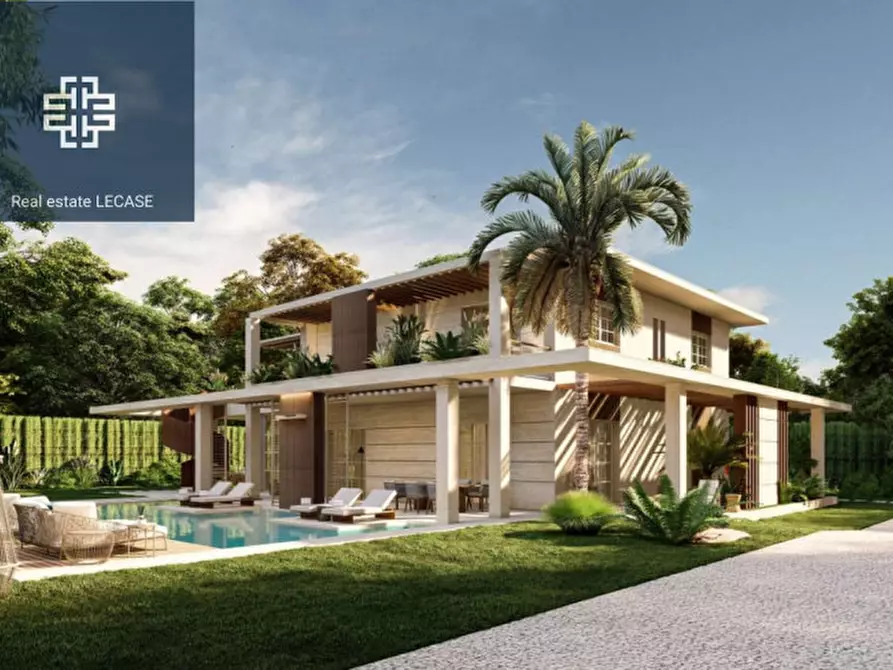 Immagine 11 di Villa in vendita  in Via Fratelli Cervi a Forte Dei Marmi