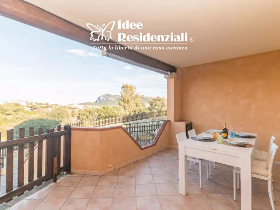 Immagine 10 di Appartamento in vendita  in via dell'iris a Golfo Aranci