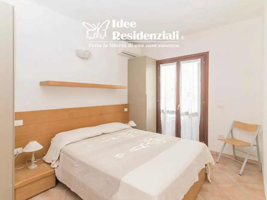 Immagine 13 di Appartamento in vendita  in via dell'iris a Golfo Aranci