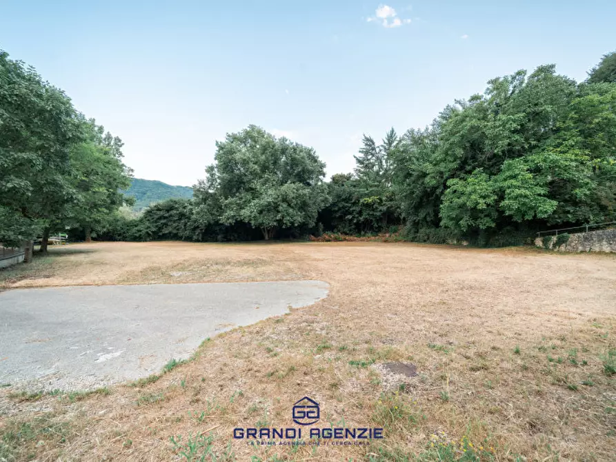 Immagine 4 di Palazzo in vendita  in Via Lago di Fimon, 11 a Arcugnano