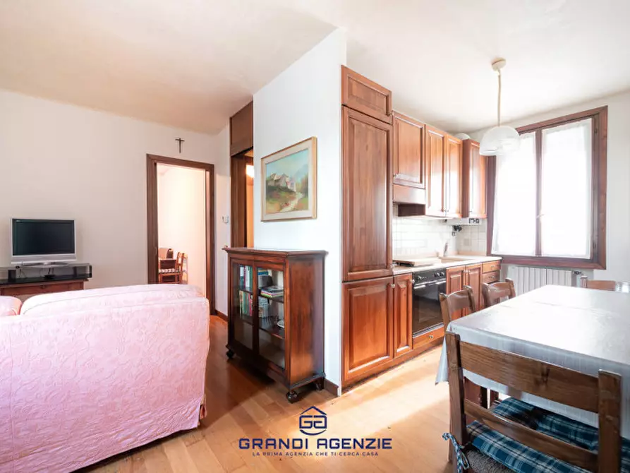 Immagine 13 di Palazzo in vendita  in Via Lago di Fimon, 11 a Arcugnano