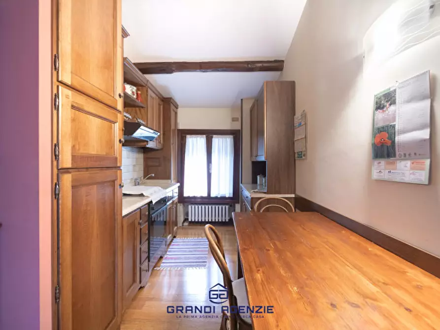 Immagine 14 di Palazzo in vendita  in Via Lago di Fimon, 11 a Arcugnano