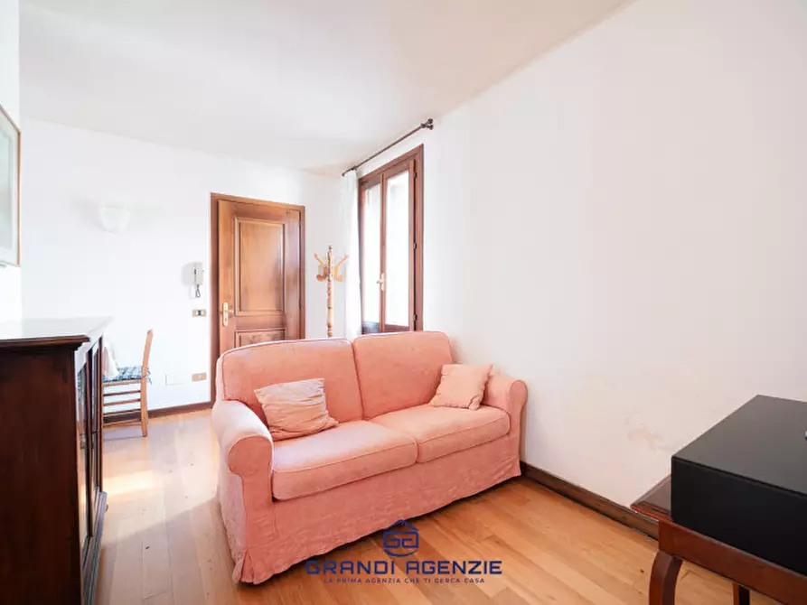 Immagine 16 di Palazzo in vendita  in Via Lago di Fimon, 11 a Arcugnano