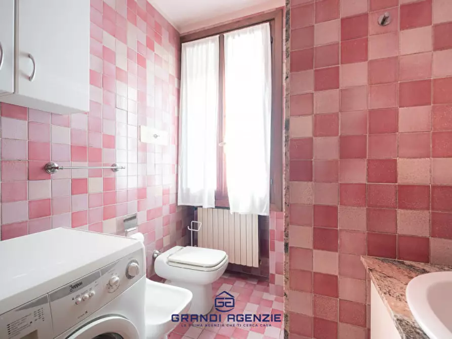 Immagine 24 di Palazzo in vendita  in Via Lago di Fimon, 11 a Arcugnano