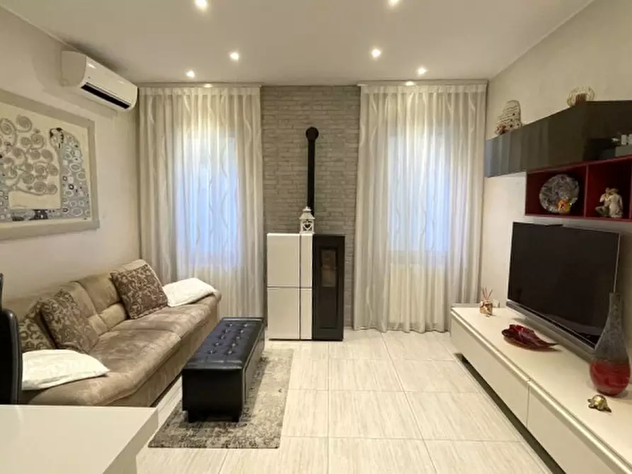 Immagine 4 di Appartamento in vendita  in Viale Po a Chioggia