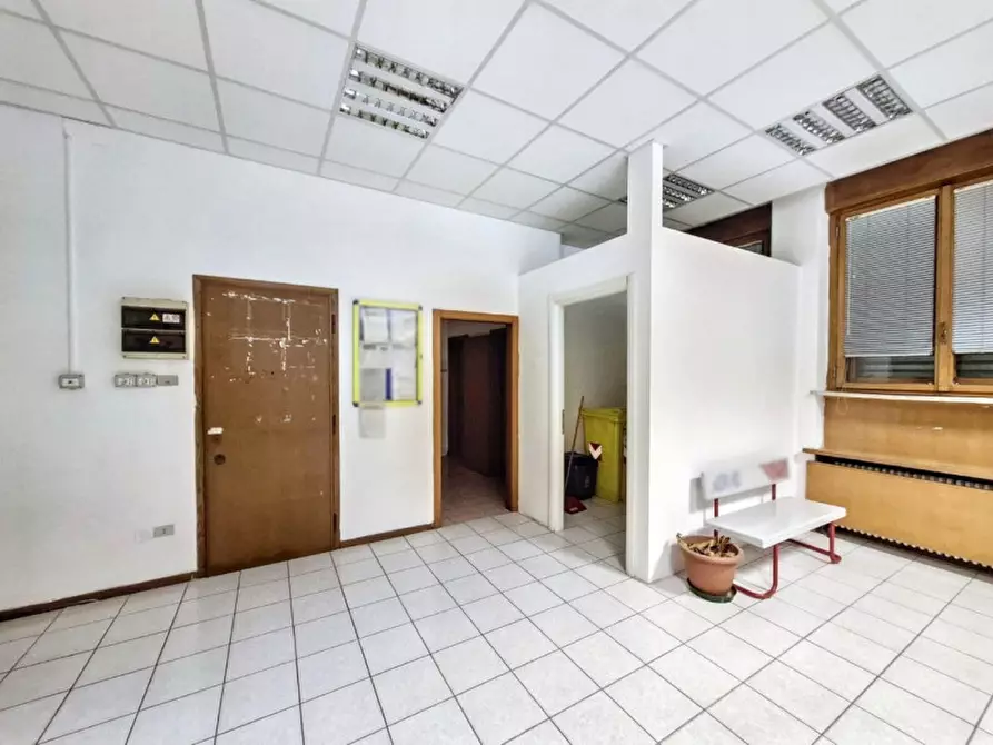 Immagine 9 di Ufficio in vendita  in Piazza Giovanni Buffa Schievano, 38050 Pieve Tesino TN, Italia a Pieve Tesino