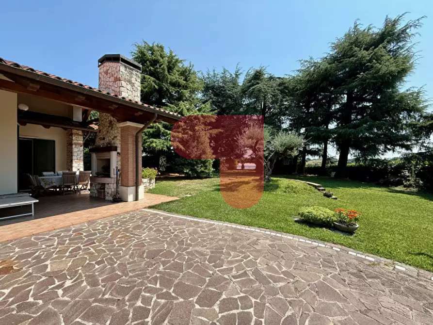 Immagine 5 di Casa indipendente in vendita  in Via la Fenice a Roncà