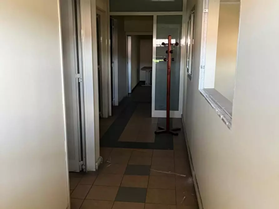 Immagine 13 di Capannone industriale in vendita  in Via della Maglianella a Roma