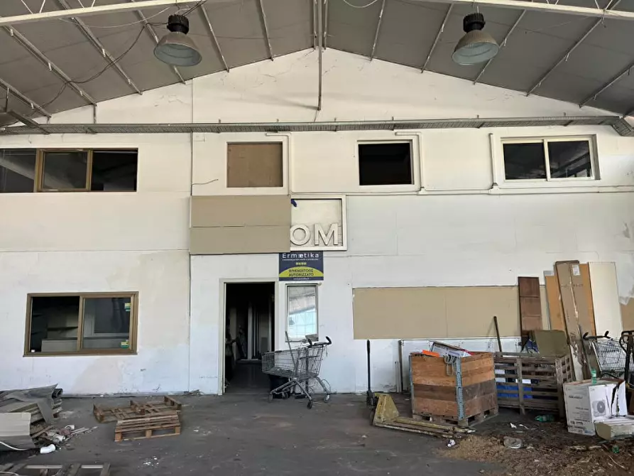Immagine 18 di Capannone industriale in vendita  in Via della Maglianella a Roma