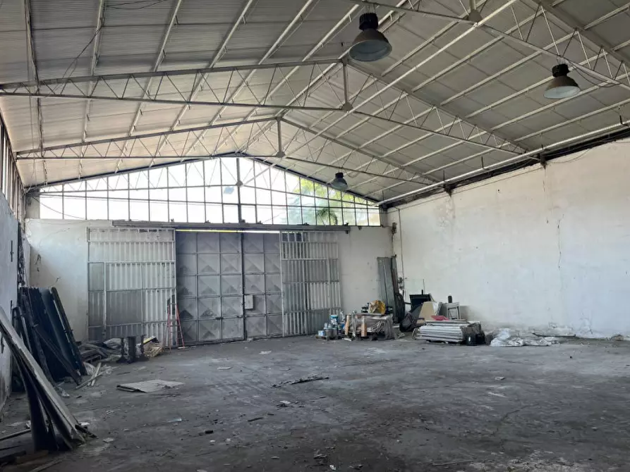 Immagine 20 di Capannone industriale in vendita  in Via della Maglianella a Roma