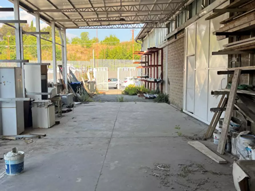 Immagine 21 di Capannone industriale in vendita  in Via della Maglianella a Roma