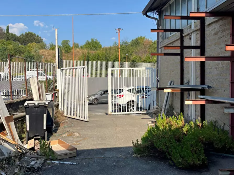 Immagine 22 di Capannone industriale in vendita  in Via della Maglianella a Roma