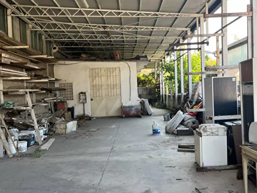 Immagine 23 di Capannone industriale in vendita  in Via della Maglianella a Roma