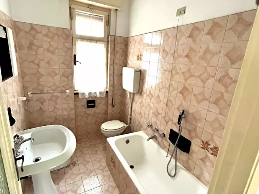 Immagine 6 di Appartamento in vendita  in Corso Nicolo Cuneo 30E a Santa Margherita Ligure