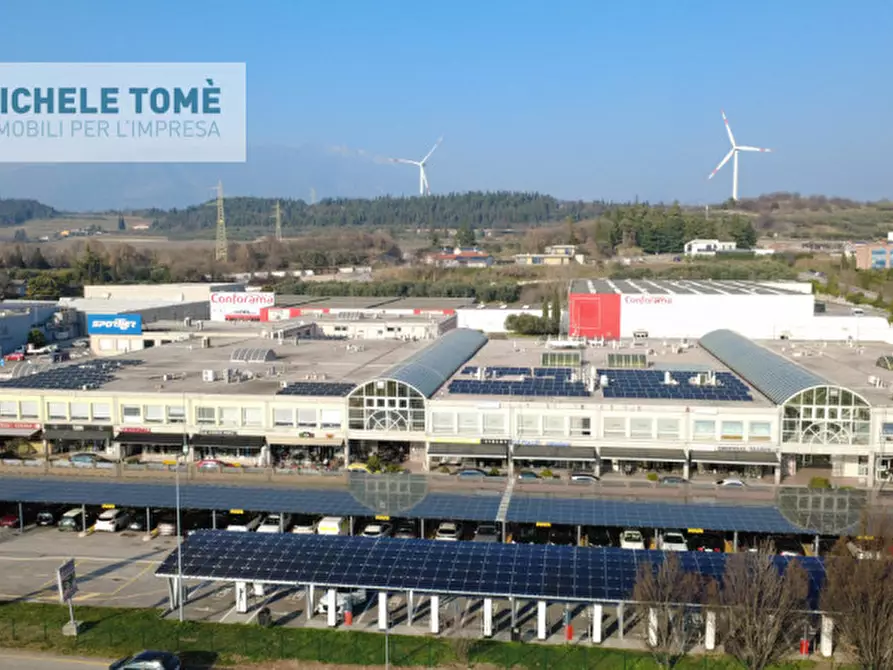 Immagine 6 di Negozio in vendita  in via pascoli a Affi