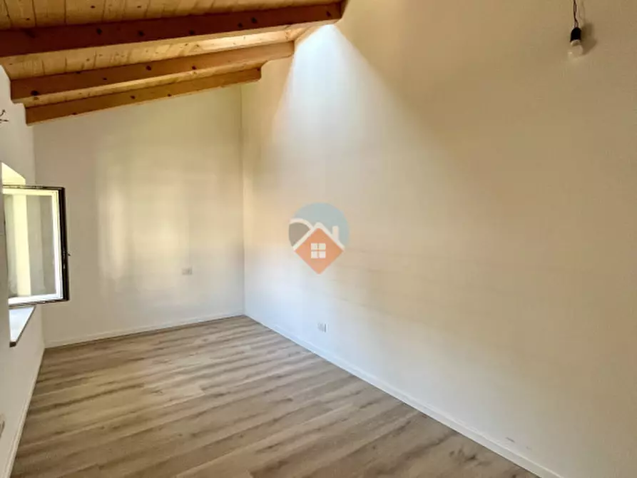 Immagine 10 di Appartamento in vendita  in Piazza Rosmini 1 a Rovereto