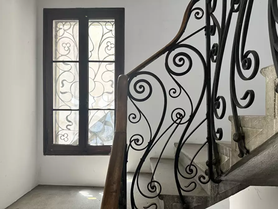 Immagine 5 di Palazzo in vendita  in Via Fra' Giocondo a Treviso