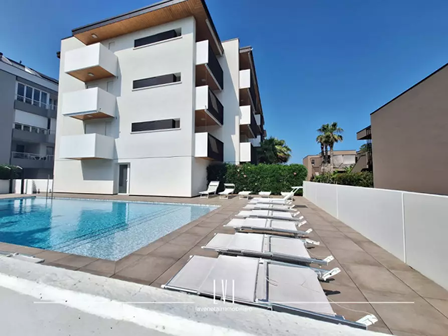 Immagine 1 di Appartamento in vendita  in via vincenzo monti 12 a Jesolo